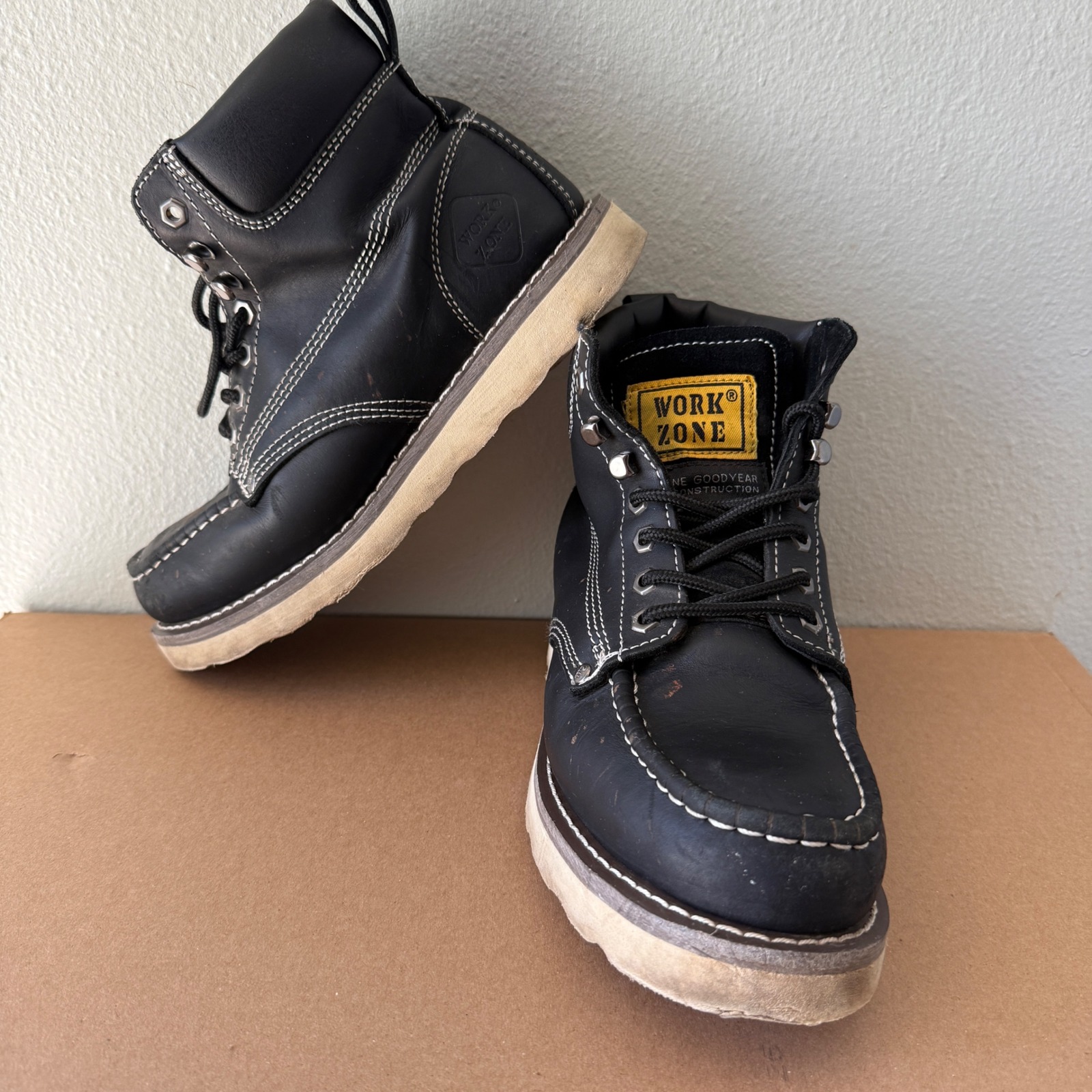 Work Zone Mens N633 Black Leather Moc Toe Goodyear Welt Work Boots Size 9